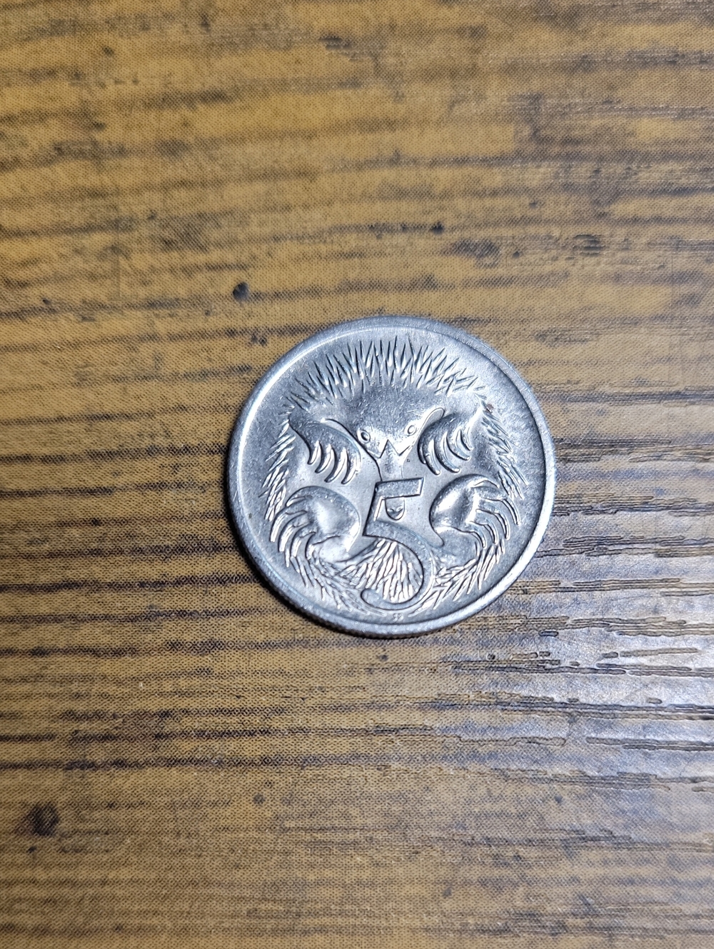 Classic 1999 Australian 5 Cent Coin- Silver Tones
